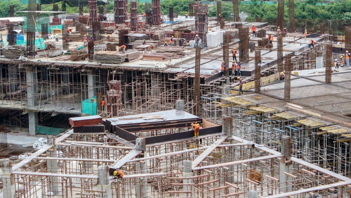 Marketing Sales Emiten Properti Lesu, Pemangkasan BI Rate Ditunggu