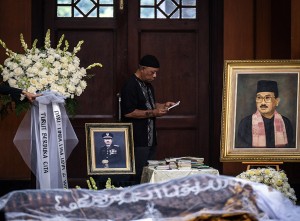 Tokoh Pencak Silat Eddie Mardjoeki Nalapraya Wafat