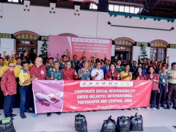 Swiss-Belhotel International Apresiasi Porter Stasiun Tawang