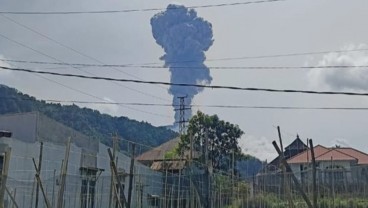 Gunung Marapi di Sumbar Erupsi Lagi, Ketinggian Abu Capai 1.600 Meter