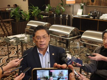 Utut Adianto: Panglima TNI dan KSAD Harus Tanggung Jawab atas Ledakan Amunisi Garut