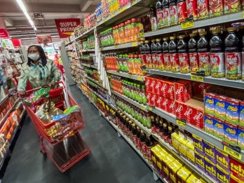Penjualan Eceran Melambat saat Ramadan Bukti Masyarakat Pilih Tahan Belanja