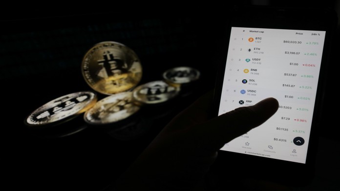 Adu Kuat Reborn Aset Berisiko Saham AS vs Kripto Bitcoin Cs
