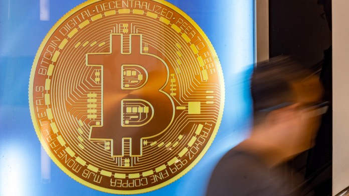 Menimbang Peluang Bitcoin Tembus Rekor US$110.000