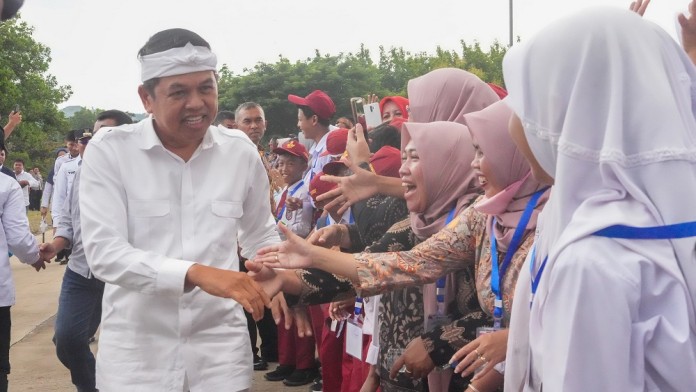Anak Korban Ledakan Amunisi di Garut Didata, Siap Diangkat Jadi Anak Dedi Mulyadi