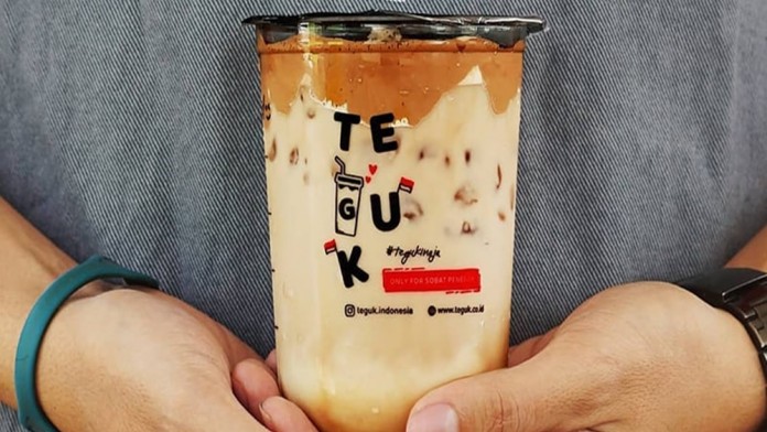 Sosok di Balik Teguk yang Tutup Ratusan Gerai Terimbas Pelemahan Daya Beli