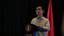 Gibran Minta Petugas Haji 2025 Prioritaskan Jemaah Lansia