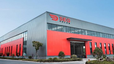 SEG Solar Mulai Produksi Sel Surya Efisiensi Tinggi di Batang