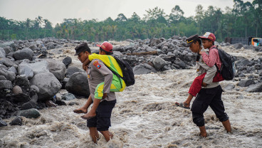 139 KK Terisolasi Akibat Lahar Hujan Gunung Semeru