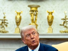 Trump Umumkan Kesepakatan US$200 Miliar dengan UEA, untuk Sektor Migas Hingga AI