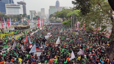 Polemik Tarif Ojol: Potongan Jumbo Berujung Driver Demo Besar-besaran