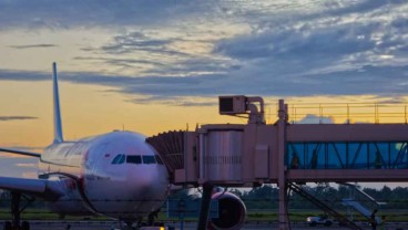 Pesawat Lion Air Pengangkut Jemaah Haji Alami Trouble saat Mendarat di Bandara Minangkabau