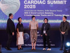 Caroline Riady Bagi Kiat Sukses RS Siloam