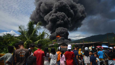 Pabrik Karet PT Teluk Luas di Padang Hangus Terbakar