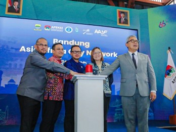Bima Arya Sebut Program Lembur Katumbiri Kota Bandung Harus Direplikasi
