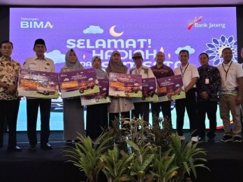 Bank Jateng Slawi Serahkan Hadiah Undian Tabungan Bima Periode II 2024