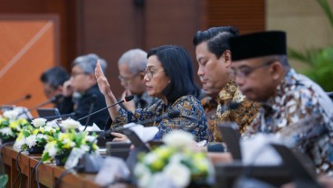 Postur APBN April 2025: Surplus Rp4,3 Triliun saat Penerimaan Pajak Turun 10,8%