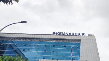 KPK Geledah Kantor Kemnaker, Usut Dugaan Suap TKA