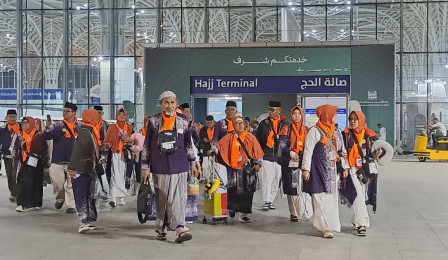 Wafat di Pesawat, Jemaah Haji Asal Tangerang Dimakamkan di Jeddah