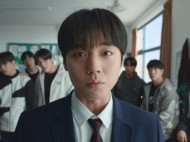 Webtoon Weak Hero Raih Kesuksesan Adaptasi Dramanya di Netflix