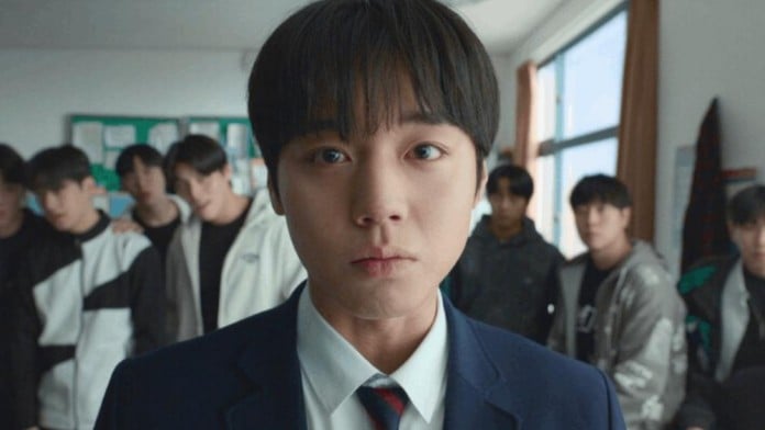Webtoon Weak Hero Raih Kesuksesan Adaptasi Dramanya di Netflix