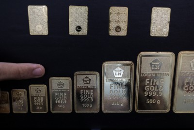 Harga Emas Batangan Alami Penurunan