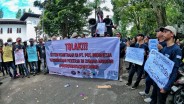 Karyawan dan Pensiunan Pos Indonesia Unjuk Rasa, Tuntut Transparansi Manajemen