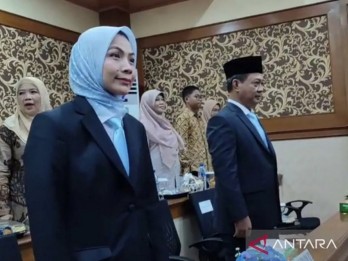 Ratu-Najib Ditetapkan Jadi Bupati dan Wabup Serang Periode 2025–2030