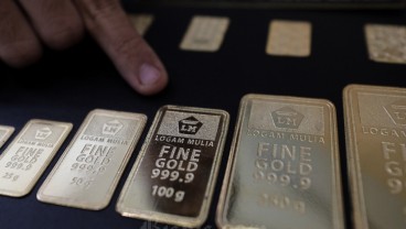 Harga Emas Lanjut Reli Imbas Pelemahan Dolar AS