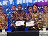 XLSMART - Huawei - ZTE Teken Kerja Sama Pengelolaan Operasional Jaringan