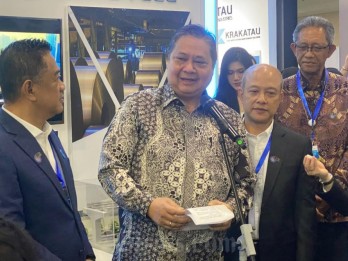 Airlangga: Industri Baja RI Dikepung Hambatan Dagang AS dan Eropa