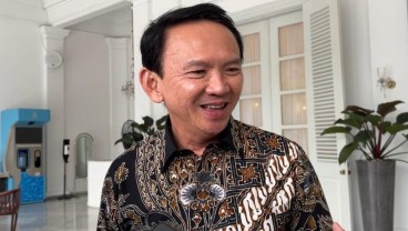 Ahok Usul Warga yang Naik Transjakarta Dapat Voucher Belanja