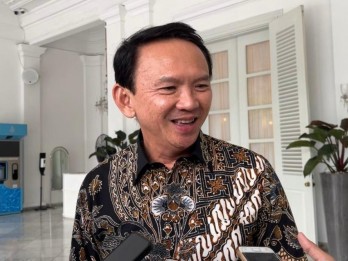 Ahok Usul Warga yang Naik Transjakarta Dapat Voucher Belanja