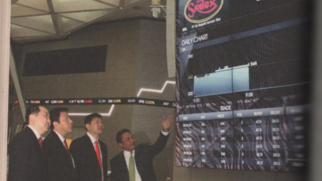 Suasana saat listing perdana saham PT Sri Rejeki Isman Tbk. (Sritex), emiten berkode saham SRIL, pada Mei 2013.