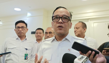 Wamenaker Sebut Ratusan Eks Buruh Sritex Sudah Kembali Bekerja