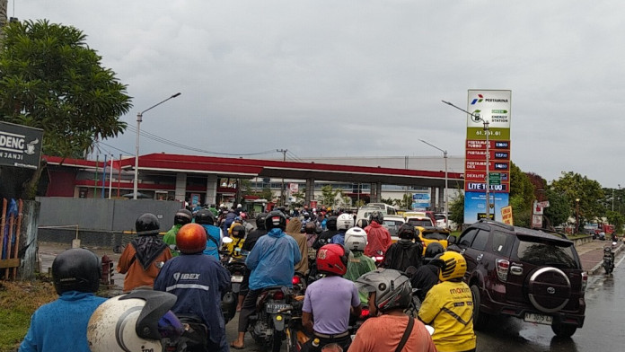 Distribusi BBM Balikpapan Normal Pasca Krisis, Pertamina Jamin Stok 15 Hari