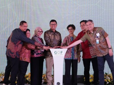 Kalbe (KLBF) Resmikan Perluasan Pabrik Obat Kanker, Telan Investasi Rp400 Miliar
