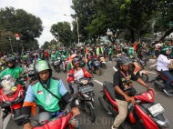 Driver Ojol Mengeluh Biaya Aplikasi Mahal, Pindah Platform jadi Solusi?