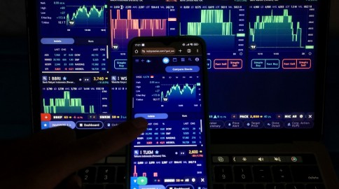 IHSG Tembus Level 7.200 Pagi Ini Didorong Saham BBRI, ASII, hingga TPIA