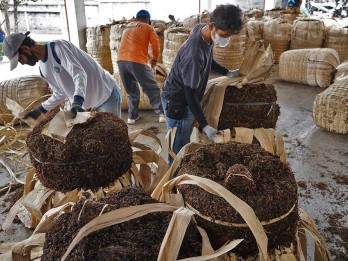 Industri Tembakau Menjerit Rokok Ilegal Merajalela