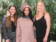 Kim Kardashian Lulus Studi Hukum setelah 6 Tahun