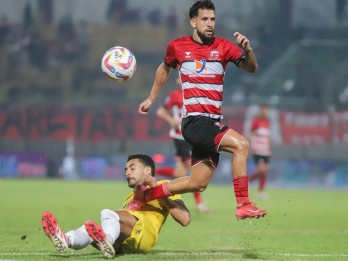 Prediksi Skor Madura United vs PSS 24 Mei, Susunan Pemain, H2H, Klasemen