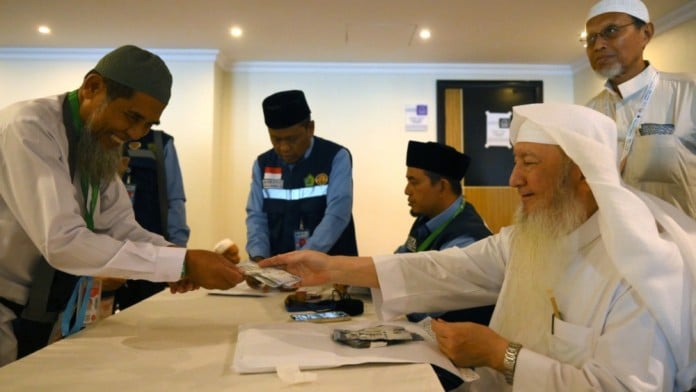 Semringah, Jemaah Haji Asal Aceh Dapat Uang Saku 2.000 Riyal dari Baitul Asyi