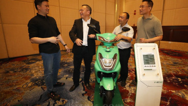 Penyewaan Sepeda Motor Listrik