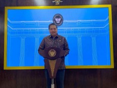 Airlangga Sebut RI-China Sepakat Studi Kereta Cepat hingga Surabaya