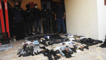 Densus 88 Antiteror Ciduk Remaja Penyebar Paham Radikal di Medsos