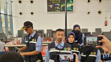 LAPORAN HAJI 2025: Lidah Indonesia Paras Timur Tengah di Bandara Jeddah