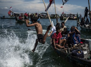 Sedekah Laut Nelayan Tambaklorok Semarang