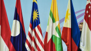 KTT Asean 2025 Dibayangi Dilema Tarif Trump dan Rayuan Dagang China