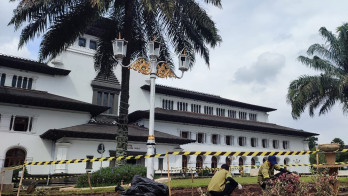 Taman Gedung Sate yang Rusak Usai Perayaan Persib Juara Kembali Diperbaiki